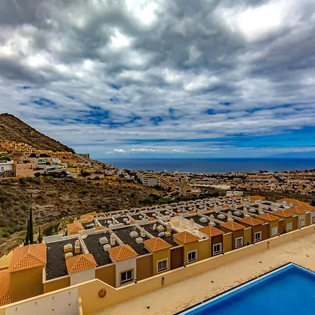 Luxury 2bedroom Sea View * 아데제